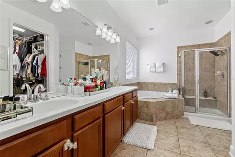 Bath - 446 Anessa Rose Loop, Ocoee, FL 34761 photo 1 of 4