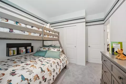 Bedroom - 5832 Cliffbow Loop, Leesburg, FL 34748 photo 9 of 12