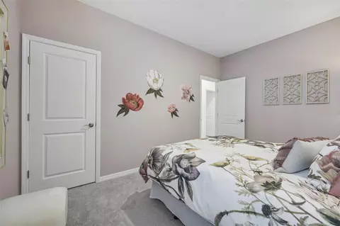Bedroom - 5832 Cliffbow Loop, Leesburg, FL 34748 photo 6 of 12