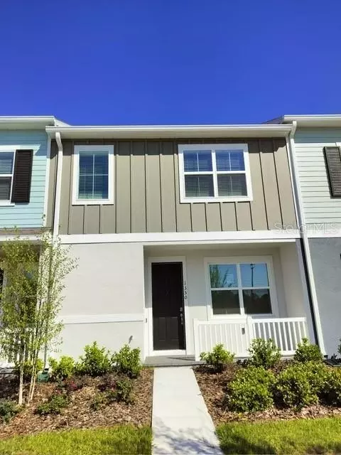 1350 Kings Crown St, Mount Dora, FL 32757