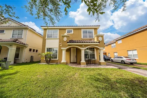 Exterior - 2680 Dolfino Ct, Saint Cloud, FL 34772 photo 2 of 5