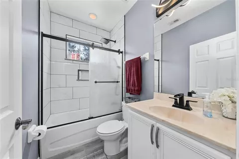 Bath - 2680 Dolfino Ct, Saint Cloud, FL 34772 photo 1 of 1