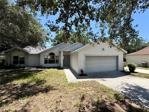 10258 Joanies Run, Leesburg, FL 34788