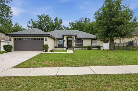 1917 Southern Oak Loop, Minneola, FL 34715