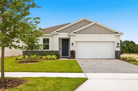 725 Farfields St, Deland, FL 32724