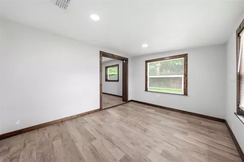 Living - 906 Sabrina Dr, Ocoee, FL 34761 photo 2 of 2