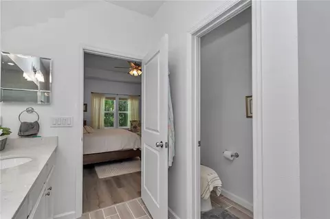 Bath - 7663 SW 74th Loop, Ocala, FL 34481 photo 3 of 6