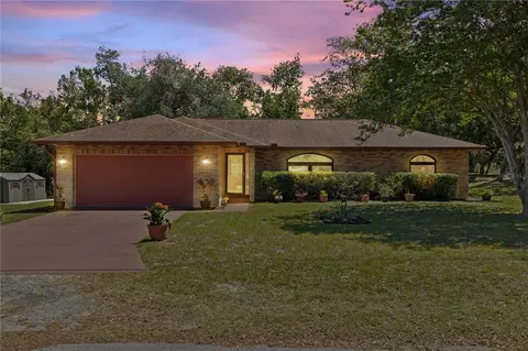 283 Chestnut Ave, Orange City, FL 32763