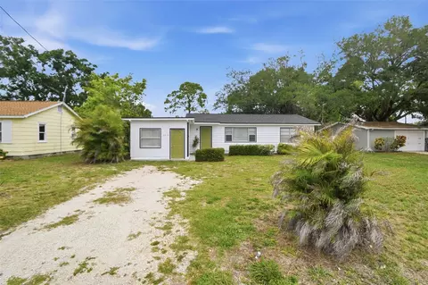 2817 Hawthorne St, Sarasota, FL 34239