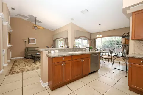 Kitchen - 8 Roseberry Ct, Ocoee, FL 34761 photo 2 of 3