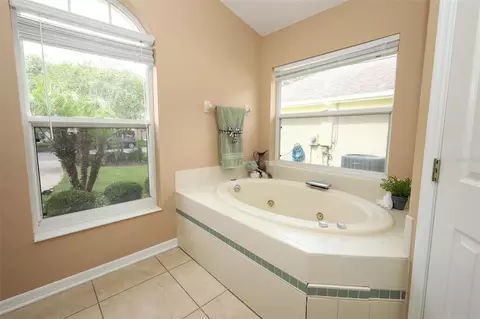 Bath - 8 Roseberry Ct, Ocoee, FL 34761 photo 3 of 5