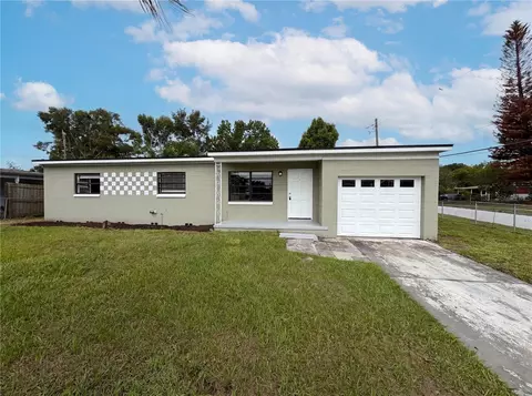 702 S Solandra Dr, Orlando, FL 32807