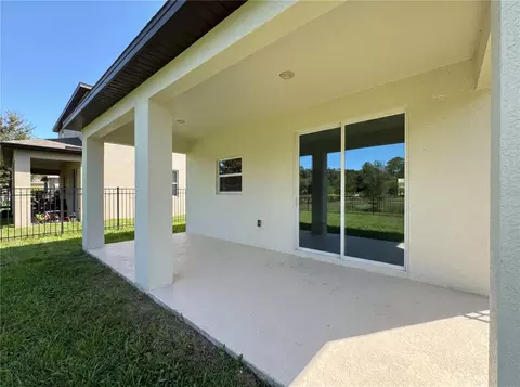 Exterior - 811 Maple Leaf Loop, Winter Springs, FL 32708 photo 4 of 6