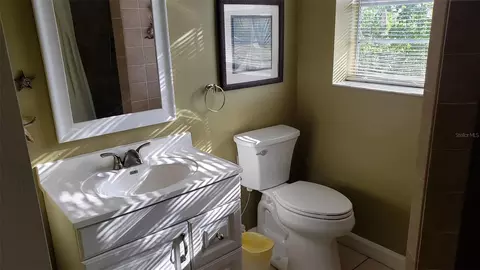 Bath - 375 Terrapin, Venice, FL 34293 photo 3 of 5