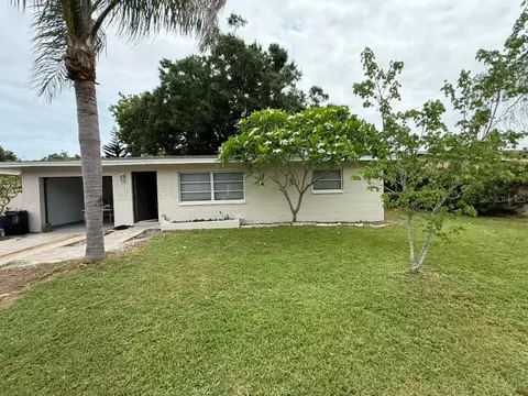 11325 110th Ave, Largo, FL 33778