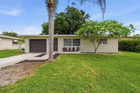11325 110th Ave, Largo, FL 33778