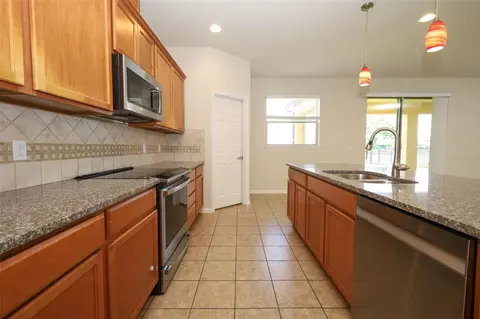 Kitchen - 2610 Mead Ave, Saint Cloud, FL 34771 photo 3 of 3