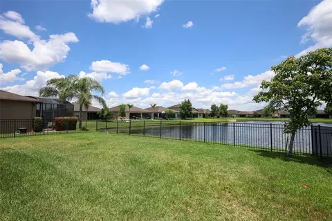 Exterior - 2610 Mead Ave, Saint Cloud, FL 34771 photo 5 of 7