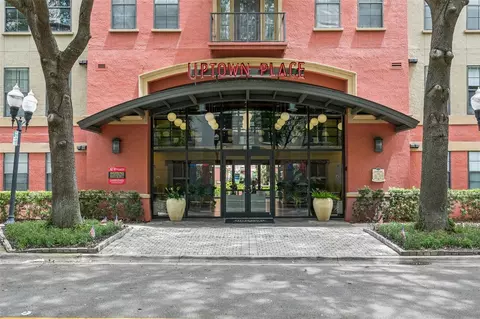911 N Orange Ave #438, Orlando, FL 32801