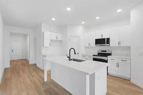 Kitchen - 7 Pine Course Trl, Ocala, FL 34472 photo 1 of 3
