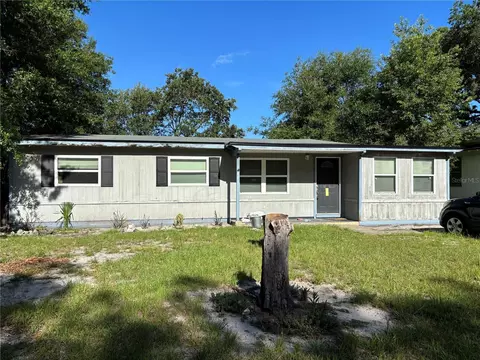 2426 S Laurel Ave, Sanford, FL 32771