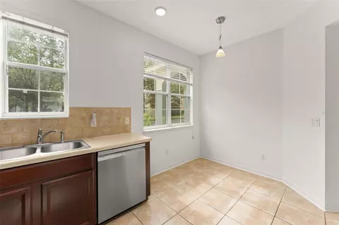 Kitchen - 8744 Danforth Dr, Windermere, FL 34786 photo 3 of 4