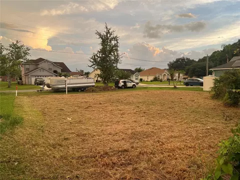 808 Halifax Dr, Kissimmee, FL 34758