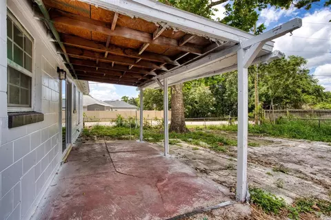 Exterior - 322 Little Rock Ct, Ocoee, FL 34761 photo 2 of 2