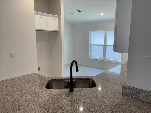 Kitchen - 7630 Bent Tree Loop, Saint Cloud, FL 34771 photo 2 of 3