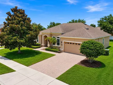 405 Dagama Dr, Clermont, FL 34715