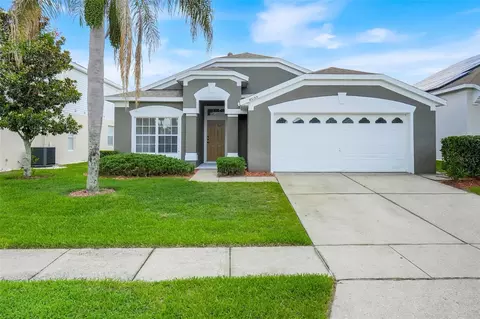 8055 King Palm Cir, Kissimmee, FL 34747