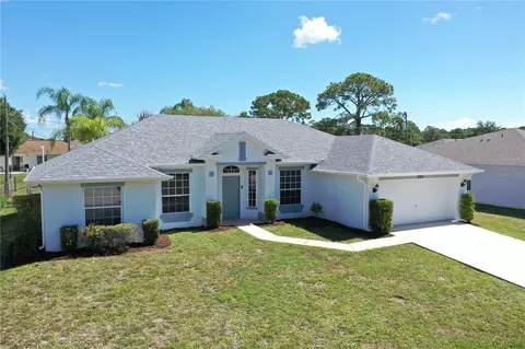 551 Seville St SE, Palm Bay, FL 32909