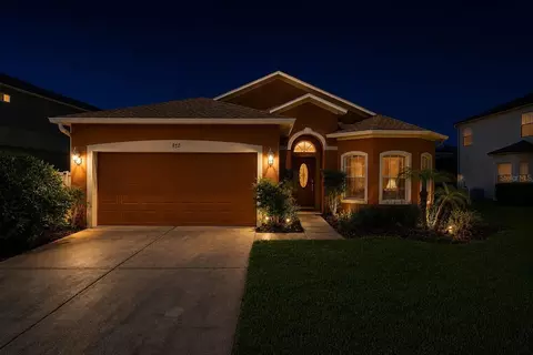 872 Sussex Dr, Davenport, FL 33896