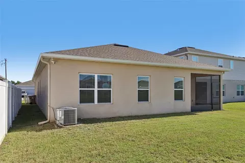 Exterior - 5585 Vigo Loop, Saint Cloud, FL 34771 photo 7 of 13