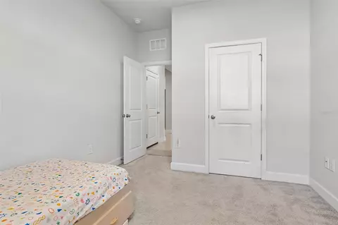 Bedroom - 5585 Vigo Loop, Saint Cloud, FL 34771 photo 8 of 9