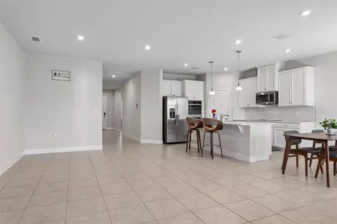 Entry Way - 5585 Vigo Loop, Saint Cloud, FL 34771 photo 1 of 2
