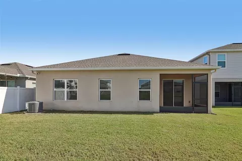 Exterior - 5585 Vigo Loop, Saint Cloud, FL 34771 photo 8 of 13