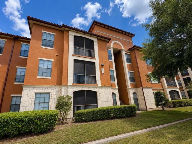 6149 Metrowest Blvd #208, Orlando, FL 32835