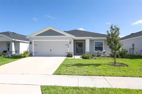 2459 Matterhorn Trl, Davenport, FL 33837