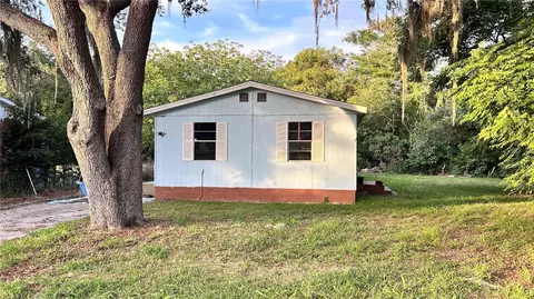 1203 Parkwood Ave, Groveland, FL 34736
