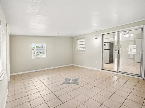 Living - 503 Spring Creek Dr, Ocoee, FL 34761 photo 3 of 4