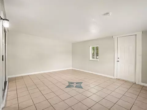 Living - 503 Spring Creek Dr, Ocoee, FL 34761 photo 2 of 4