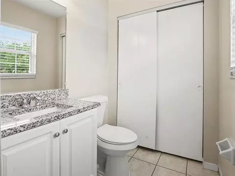 Bath - 503 Spring Creek Dr, Ocoee, FL 34761 photo 1 of 2