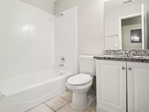 Bath - 503 Spring Creek Dr, Ocoee, FL 34761 photo 2 of 2