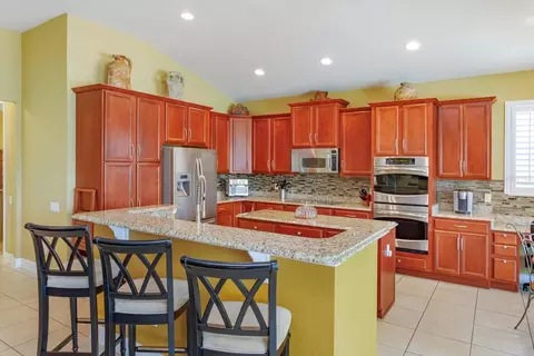 Kitchen - 2759 Maria Isabel Ave, Ocoee, FL 34761 photo 3 of 7
