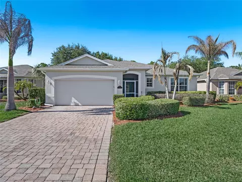 319 Gardendale Cir SE, Palm Bay, FL 32909