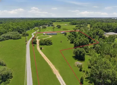 7242 Black Rd, Lake Wales, FL 33898