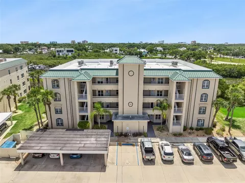 426 Bouchelle Dr #101, New Smyrna Beach, FL 32169