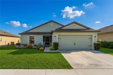 2665 Rotherham Rd, Tavares, FL 32778