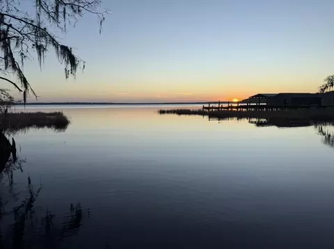 1926 Lake Disston Dr, Bunnell, FL 32110